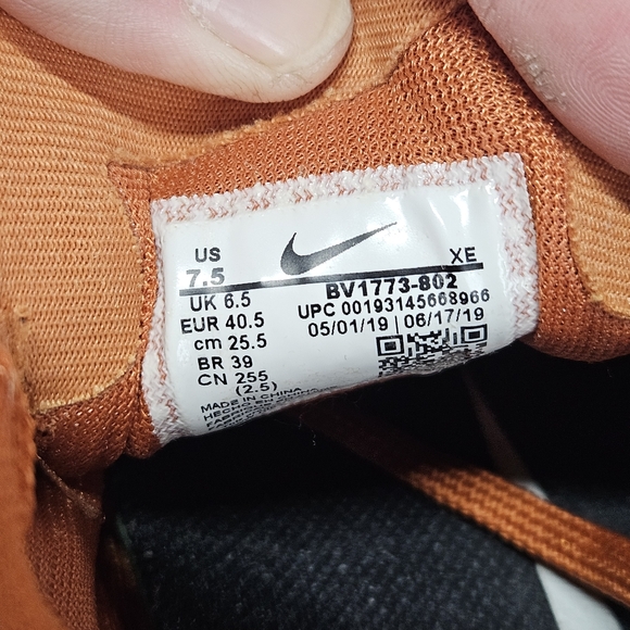 NIKE Women's Air Zoom Pegasus 36 Size 7.5 Running Shoes Orange White BV1773 802 - Picture 5 of 5